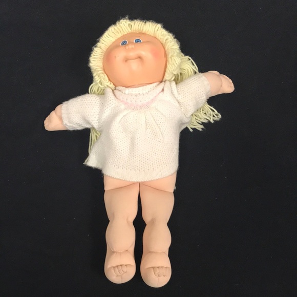 Cabbage patch doll - Picture 1 of 6